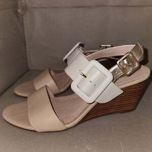 Louise et Cie Small Wedge Heel Size 6m